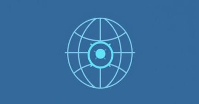 John Everett Millais A Huguenot