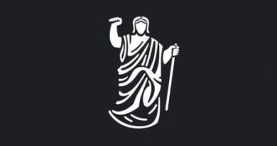 Does Julius Novachrono Die