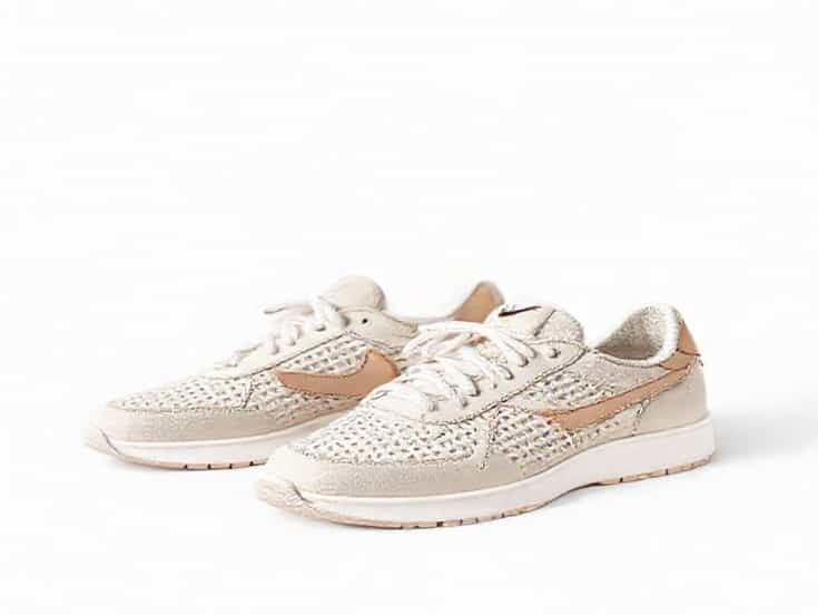 Nike Neutral Phoenix Waffle Trainers