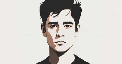 How Old Is Tom Holland