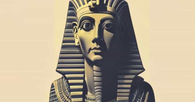 Colossal Statue Of Amenhotep Iii And Tiye