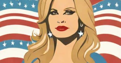 Fourth Of July Jennifer Coolidge
