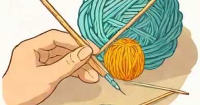 Is Knitting Or Crocheting Easier